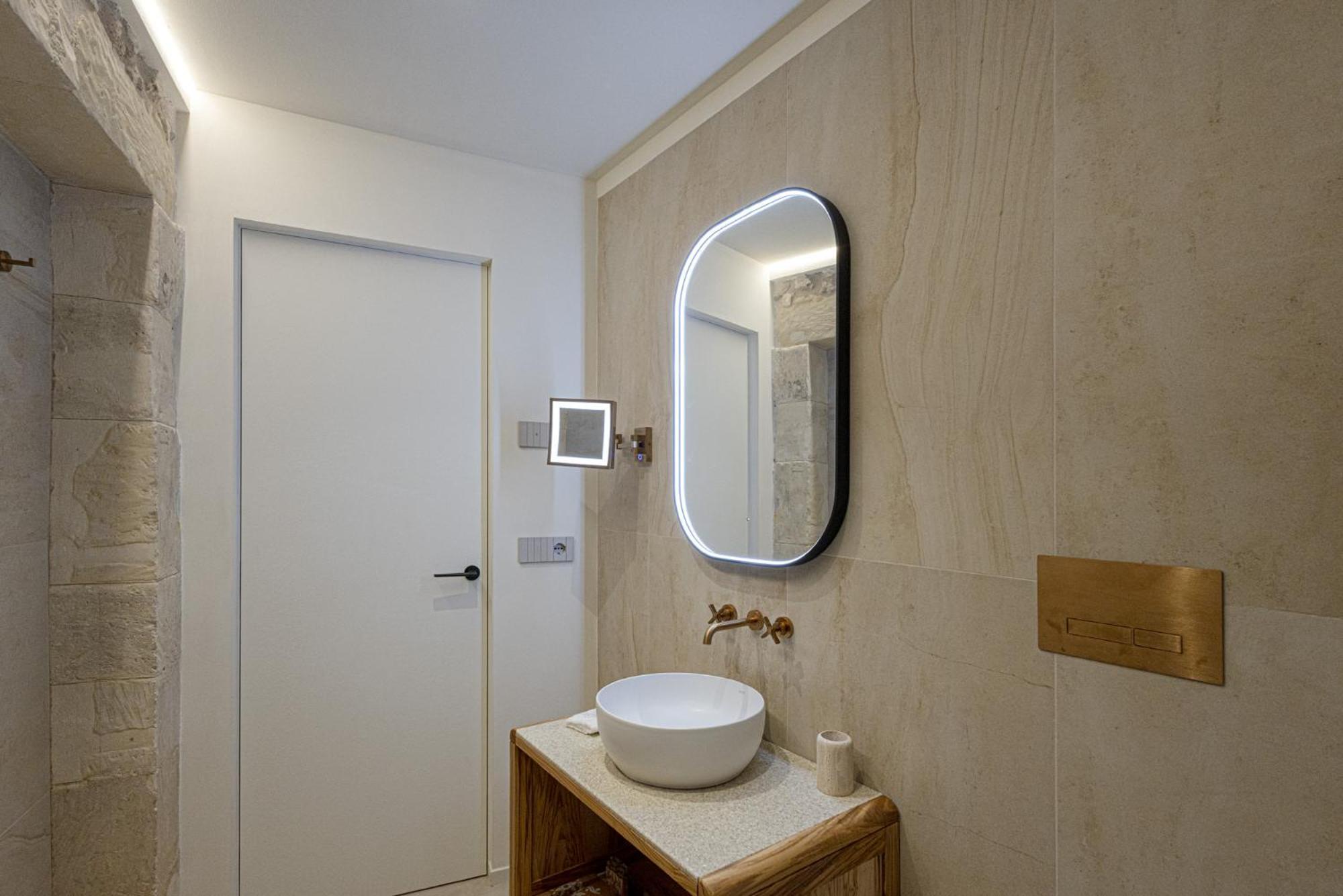 Hotel Cool Dreams Luxury Syracuse