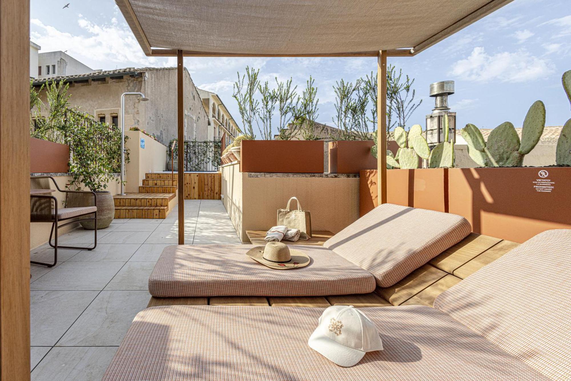 Cool Dreams Luxury